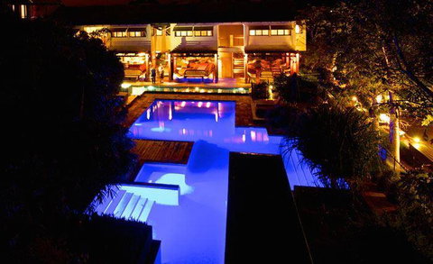 The Deck Poolside Bar & Restaurant - Restaurants Sydney 8