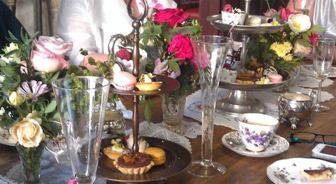 Worn-Out-Wares Cafe - Restaurants Sydney 6