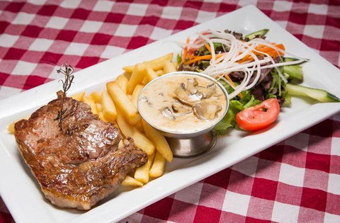 Nat's Place - Restaurants Sydney 9