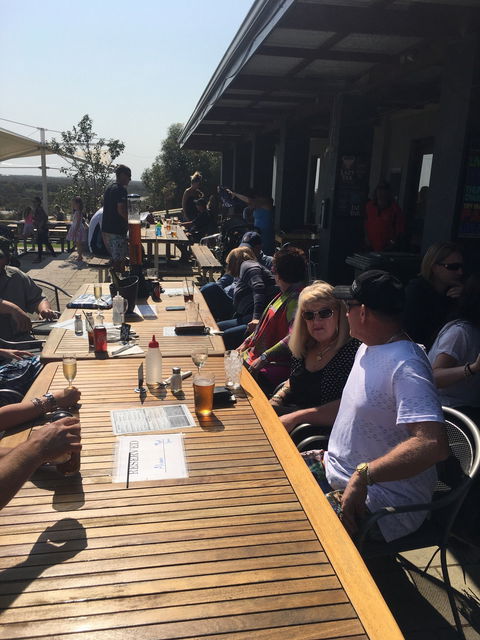 Ocean View Tavern - Restaurants Sydney 4