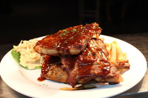 Cadillacs Honky Tonk Bar And Grill - Restaurants Sydney 0