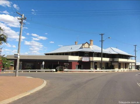 Northampton Motor Hotel - Restaurants Sydney 0