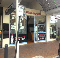Glenelg Pizza House - Restaurants Sydney