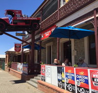 Blumberg Hotel - Restaurants Sydney