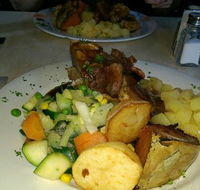 Queens Arms Hotel Riccardo's Seafood and Steakhouse - Restaurants Sydney