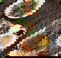 Le Vintage Boutique Cafe - Restaurants Sydney