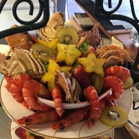 Macleay Island Hotel (Pub Paradise) - Restaurants Sydney 0