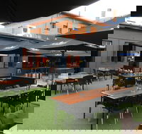 Commercial Hotel - Restaurants Sydney