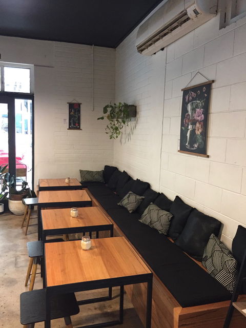 Small Change Espresso - Restaurants Sydney 6