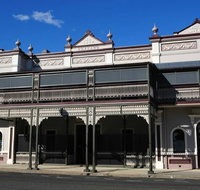 Warwick Hotel - Restaurants Sydney