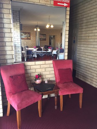 The Coral-Le Restaraunt - Restaurants Sydney 0