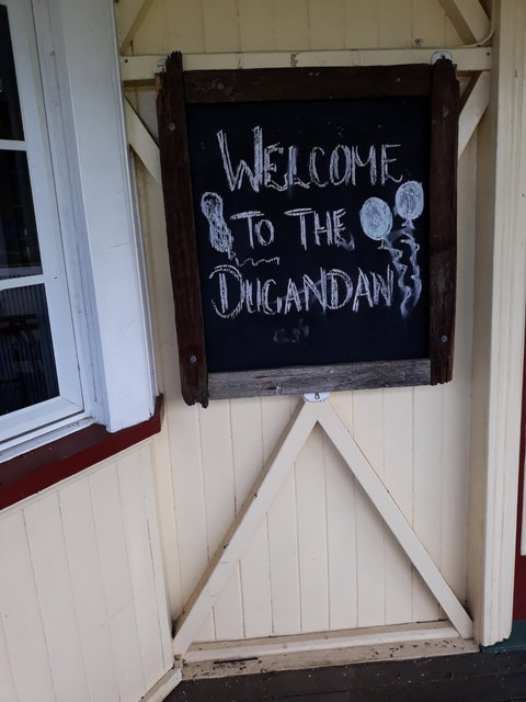 Dugandan Hotel - Restaurants Sydney 5