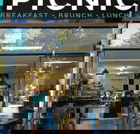 Picnic  Mudjimba - Restaurants Sydney