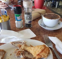 La Famille Cafe Bakery - Restaurants Sydney