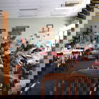 The Rusty Kettle Tea Shop