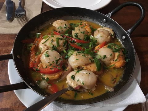 Yiamas - Restaurants Sydney 0