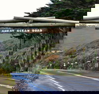 Small-Group Great Ocean Road and Twelve Apostles Full-Day Tour - Restaurants Sydney