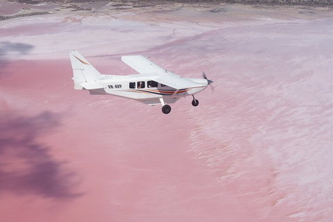Pink Lake + Abrolhos Islands Scenic Flight - Restaurants Sydney 2