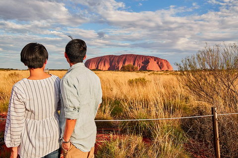 Uluru (Ayers Rock) Sunset Tour - Restaurants Sydney 1