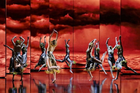 Opera Performance At The Sydney Opera House - Restaurants Sydney 5