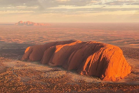 Helicopter Scenic: Extended Uluru & Kata Tjuta - Restaurants Sydney 1