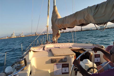 Townsville Small Group Early Morning Sailing Cruise Boat Tour Charter Hire - Restaurants Sydney 3