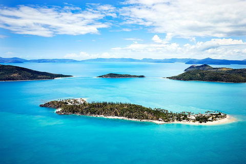 Whitehaven Beach And Daydream Island Cruise - Restaurants Sydney 5