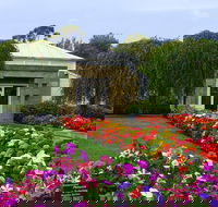 Hobart City Sightseeing Tour Including MONA Admission - Restaurants Sydney