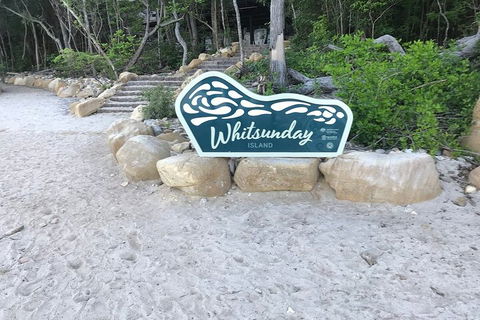 2 Night Small Group Whitsundays Sailing Adventure Aboard Mandrake - Restaurants Sydney 1