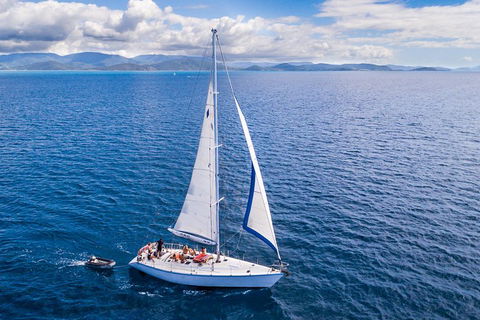 2 Night Small Group Whitsundays Sailing Adventure Aboard Mandrake - Restaurants Sydney 3