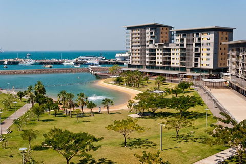 Darwin Shore Excursion: Hop-on Hop-off Bus Tour - Restaurants Sydney 5
