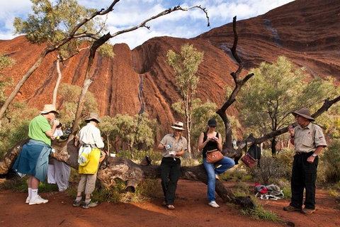 Full Uluru Base Walk At Sunrise Including Breakfast - Restaurants Sydney 5