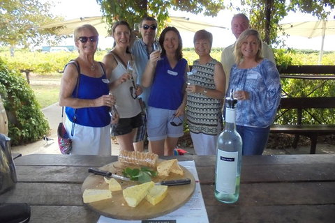 1/2 Day Swan Valley Wine Cheese & Chocolate Tour Inc Afternoon Cruise To Perth - Restaurants Sydney 3