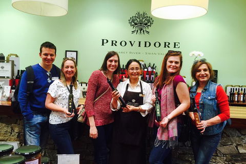 Wine Tasting Day Trip And Swan Valley River Cruise To Perth - Restaurants Sydney 1