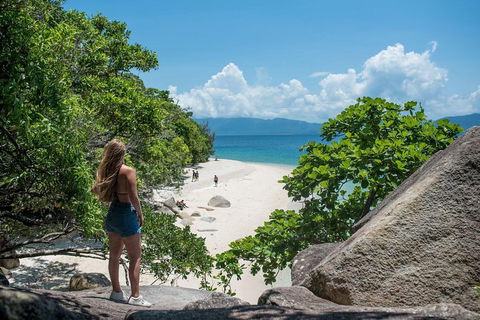 Fitzroy Island Day Trip From Cairns - Restaurants Sydney 3