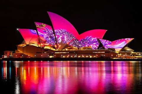 Vivid 90-Minute Sydney Harbour Small Group Catamaran Cruise - Restaurants Sydney 1