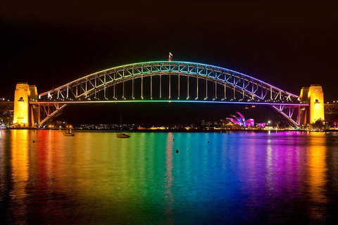 Vivid 90-Minute Sydney Harbour Small Group Catamaran Cruise - Restaurants Sydney 3