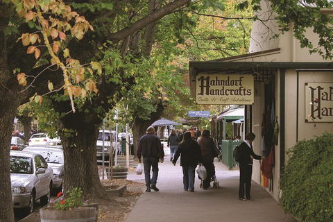 Adelaide Highlights, Hahndorf & McLaren Vale Wine Tasting And Sightseeing Tour - Restaurants Sydney 0