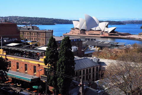 Quay People: Sydney Harbour Walking Tour With Coffee - Restaurants Sydney 2