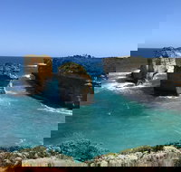 Great Ocean Road Reverse Itinerary PREMIUM Tour - Restaurants Sydney