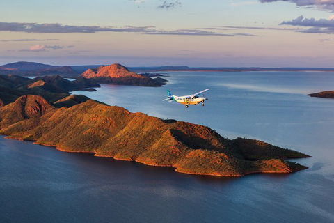 Bungle Bungle Scenic Flights, Domes & Cathedral Gorge Walk - Restaurants Sydney 3