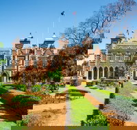 Perth Scavenger Hunt Perched On A Swan - Restaurants Sydney