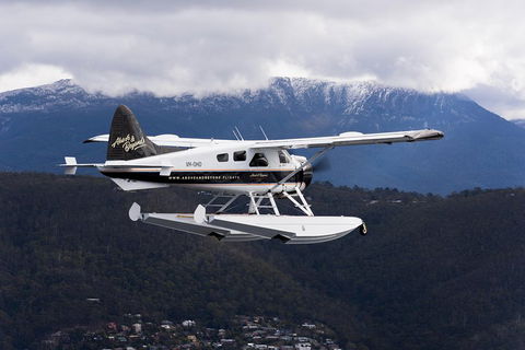 30-Minute Hobart Scenic Flight - Restaurants Sydney 4
