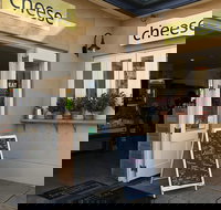 Small Group Adelaide Hills and Hahndorf Hideaway Tour from Adelaide - Restaurants Sydney