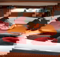 1-Night Whitsundays Private Charter Aboard Cruising Yacht Milady - Restaurants Sydney