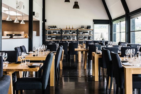 3-Hour Hunter Valley Scenic Helicopter Tour Including 3-Course Lunch From Cessnock - Restaurants Sydney 5