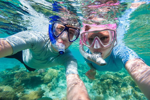 Whitehaven Beach And Hill Inlet Lookout Full-Day Snorkeling Cruise By High-Speed Catamaran - Restaurants Sydney 2