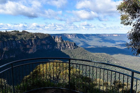 Blue Mountains Vintage Cadillac Tour With Local Guide - Restaurants Sydney 5