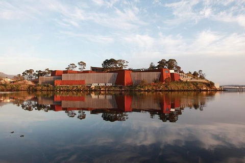 Hobart City Sightseeing Tour Including MONA Admission - Restaurants Sydney 2