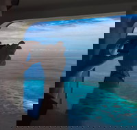 Whitsunday Islands and Heart Reef Scenic Flight - 70 minutes - Restaurants Sydney